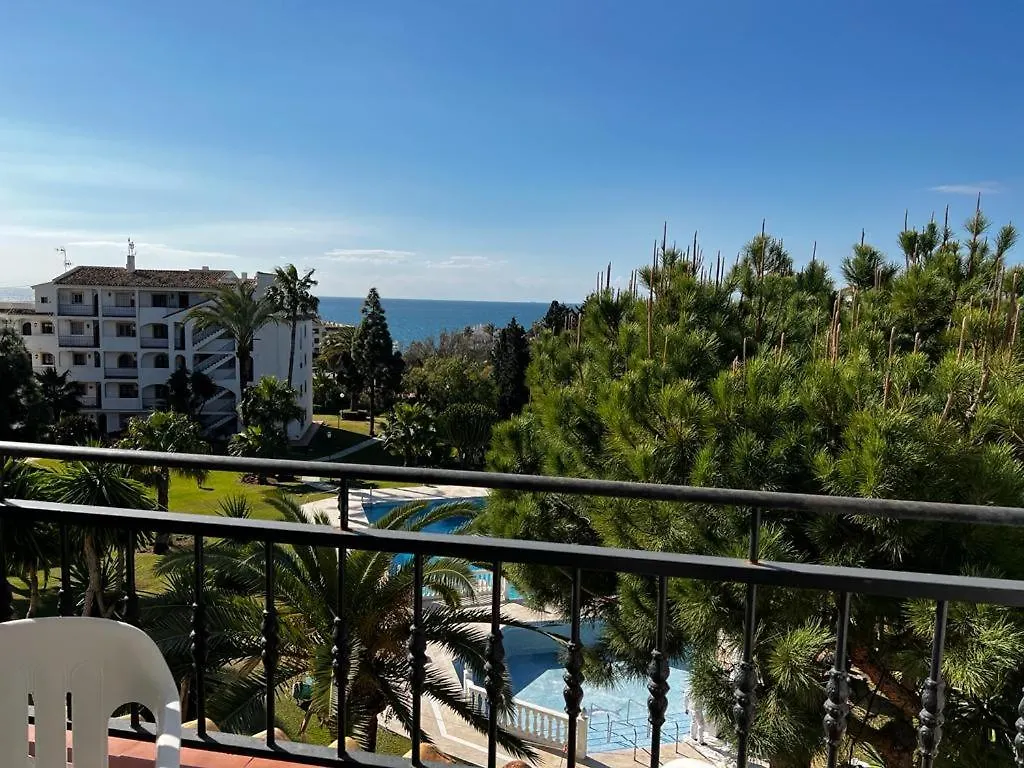 Riviera Del Mar Apartment 3*, Sitio de Calahonda Spain